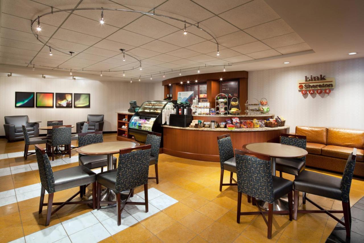 Sheraton Cleveland Airport Hotel Exteriér fotografie