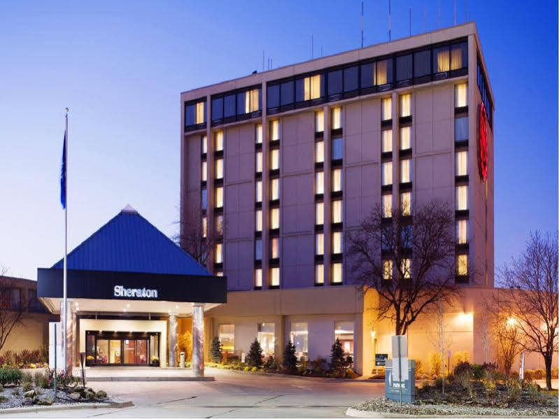 Sheraton Cleveland Airport Hotel Exteriér fotografie